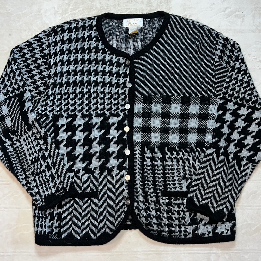 Vintage Tally-Ho sweater